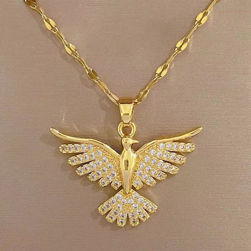 Collar Espíritu Santo – Símbolo de Fe