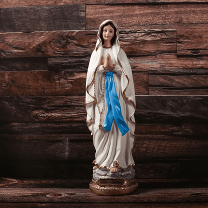 Virgen de Lourdes – Luz de Esperanza