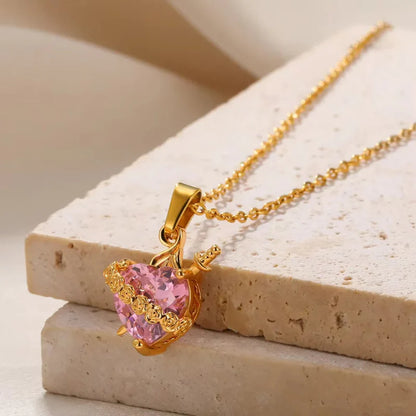 Collar Corazón – Amor y Elegancia