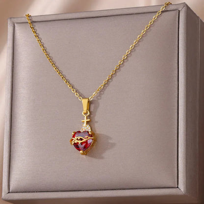 Collar Corazón – Amor y Elegancia