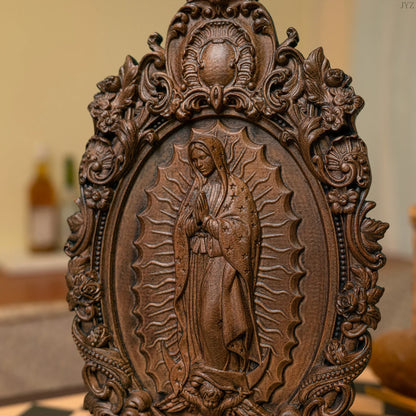 Escultura Devocional Virgen de Guadalupe en Madera