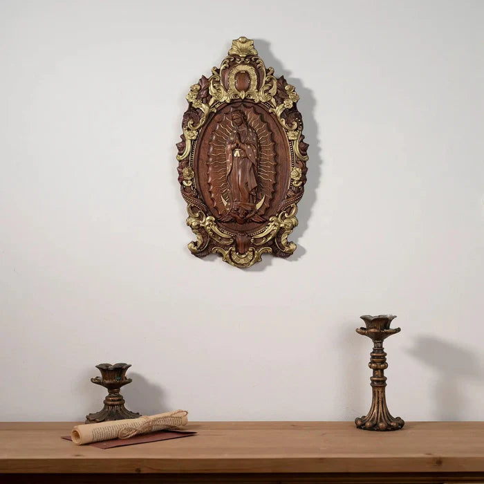 Escultura Devocional Virgen de Guadalupe en Madera