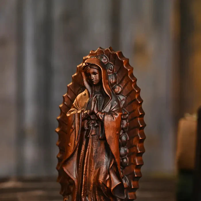 Virgen de Guadalupe en Madera con Acabado Oscuro