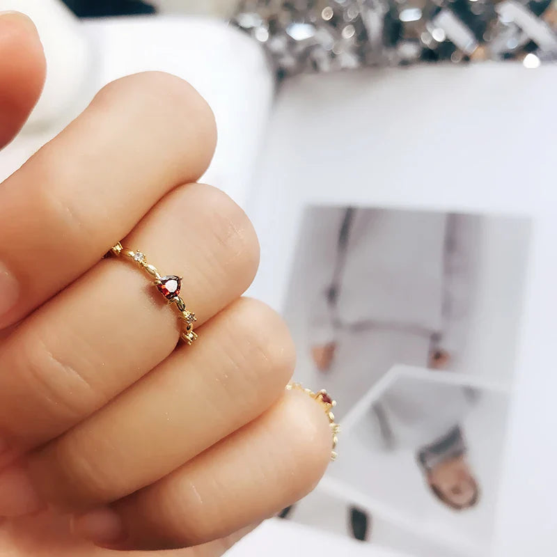 Anillo Devocional del Sagrado Corazón Dorado