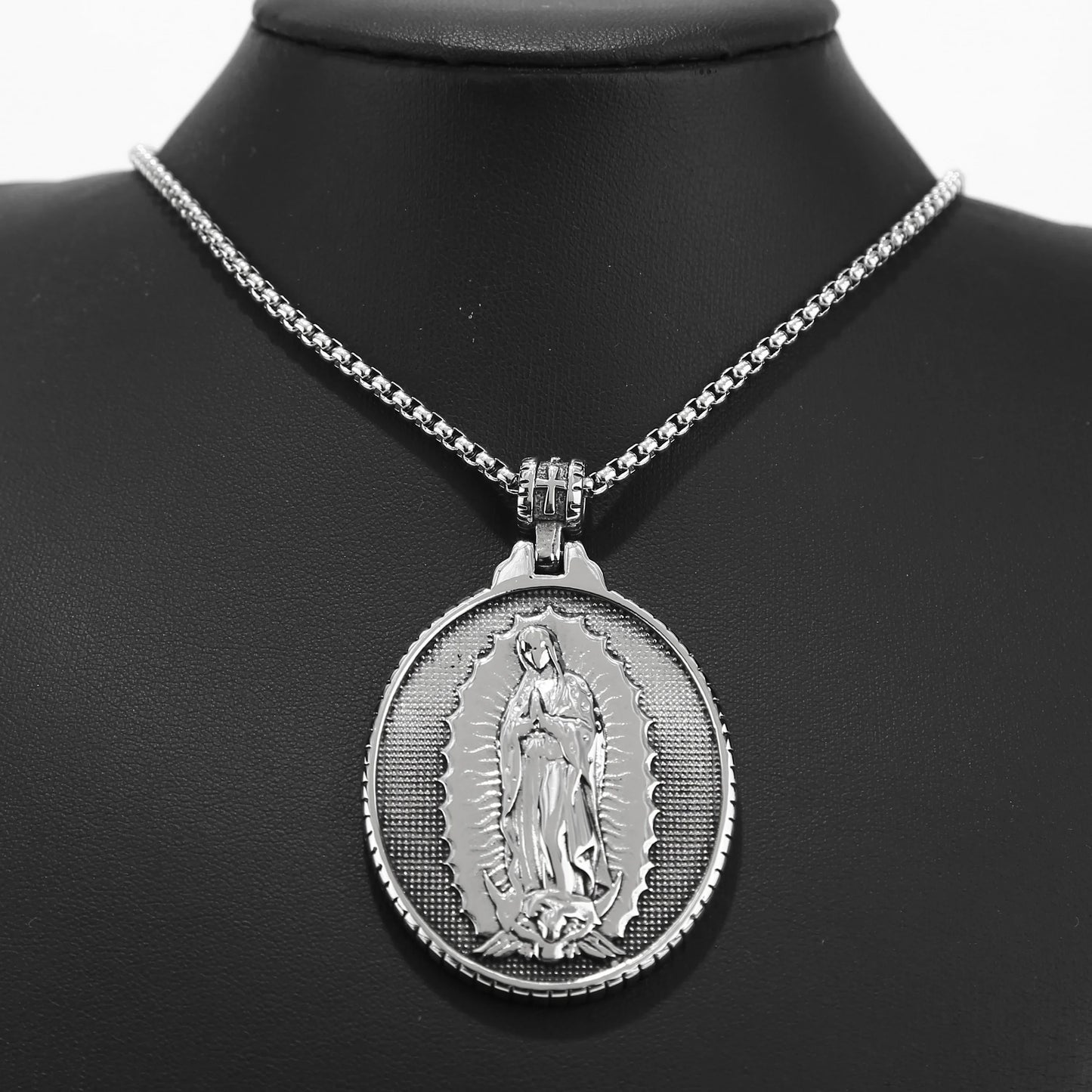 Collar Nuestra Señora de Guadalupe Sagrada