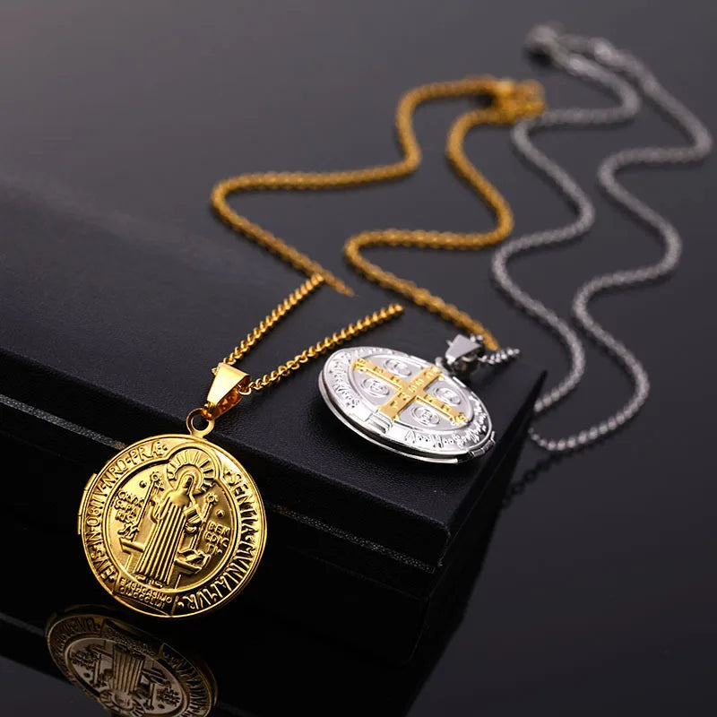 Collar de San Benito de Doble Cara