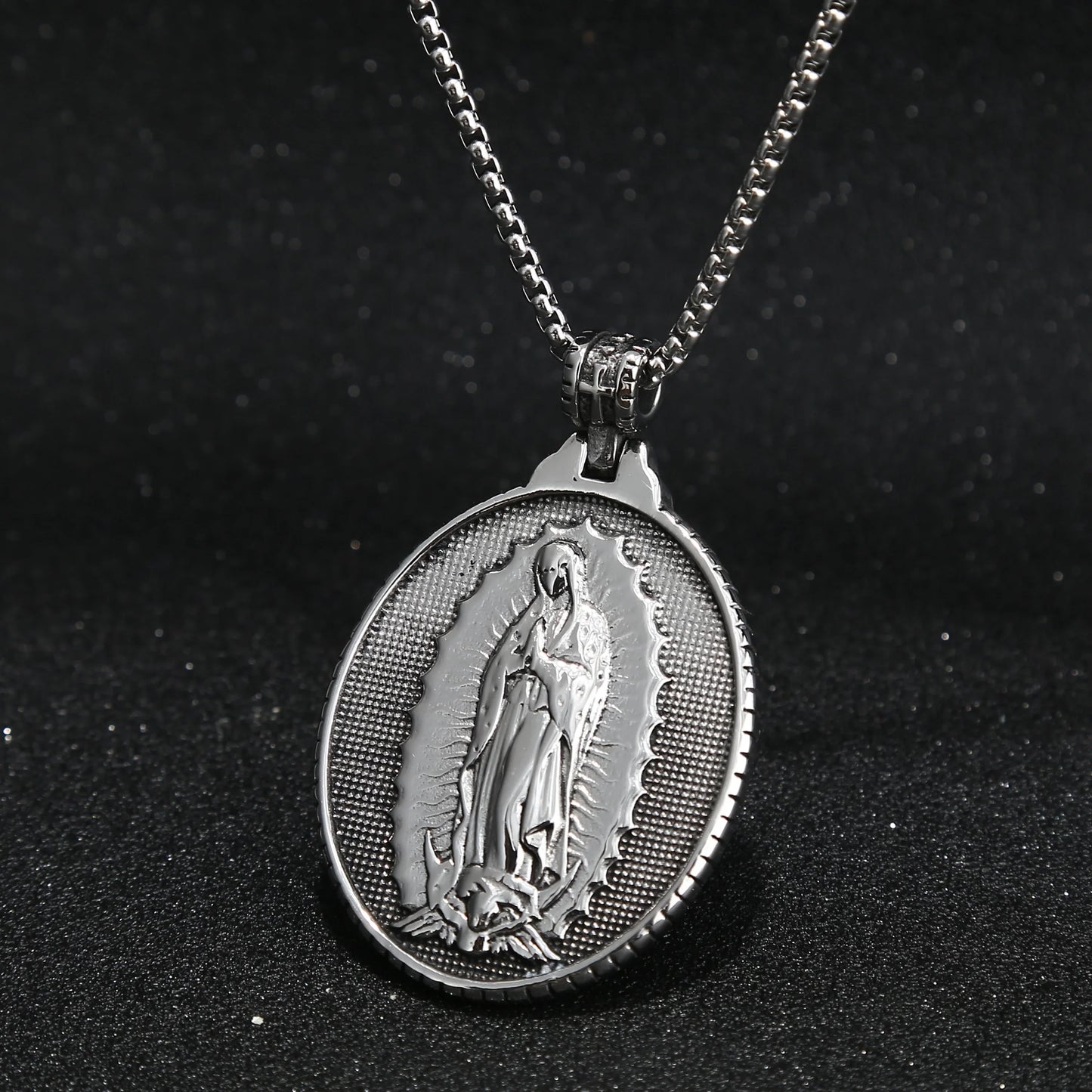 Collar Nuestra Señora de Guadalupe Sagrada