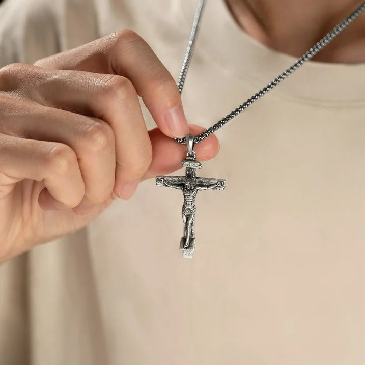 Collar Jesucristo Luz y Salvación
